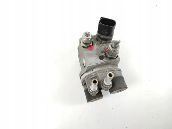 OEM 3C0906035B LPG-vähennin Volkswagen Passat B6:lle image 4