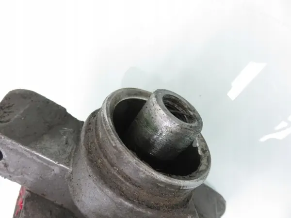 Bomba de dirección Jtekt OEM 6820000174D Usada image 6