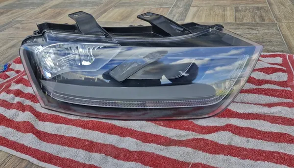 Faros Delantero Derecho Audi Q3 8U0 11-15 OEM 8U0941004M image 2