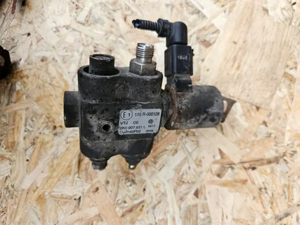Distribuidor válvula gas GNC OEM 2K0907631L para VW Touran image 2