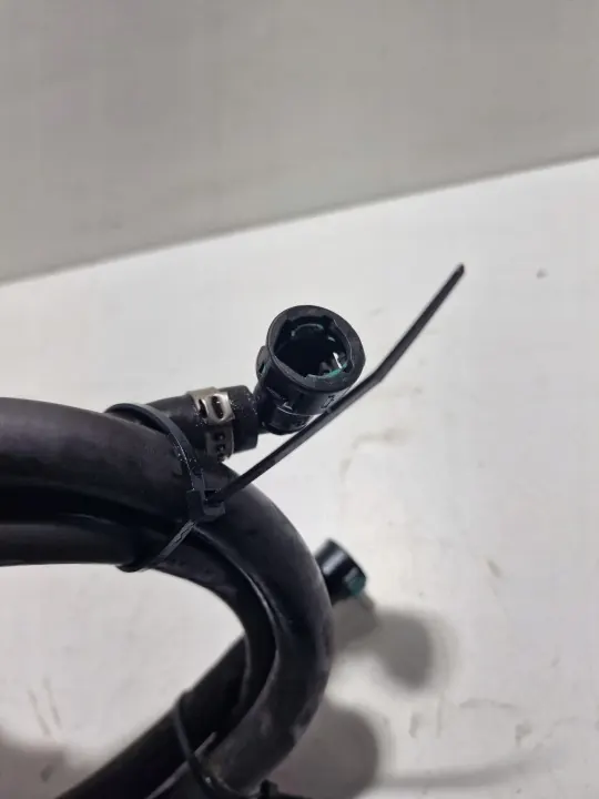AdBlue-pomp-verwarmingsleiding OEM 2259950 Scania R image 5