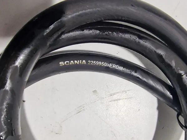 AdBlue-pomp-verwarmingsleiding OEM 2259950 Scania R image 6