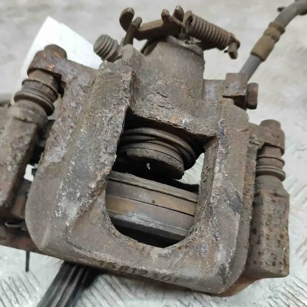 Vasen takajarrusatula Chrysler Grand Voyager V (RT) OEM image 6