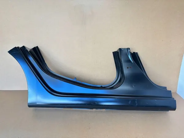 OEM RENAULT CLIO V 5 oikea kynnyspylväs - Käytetty image 2
