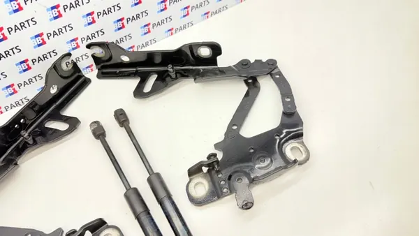 BMW OEM 7336699 7336700 Konepeltisaranat Vasen Oikea image 4