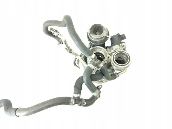 Turbo BMW 5 (F10) 757698508 4.4L 2012 image 5