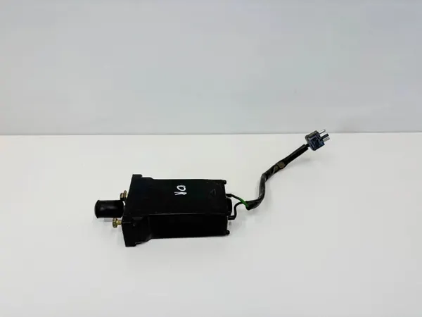 Mercedes R107 SL SLC schuifdakmotor OEM 0130830001 image 3