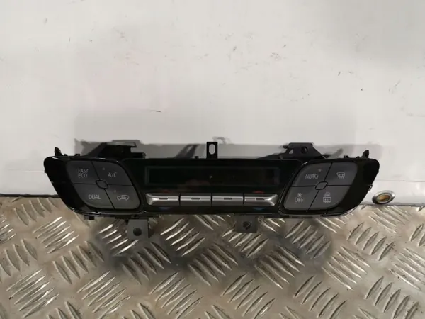 Unidade controle ar condicionado auto Toyota C-HR 2019 OEM 55900F4111 image 2