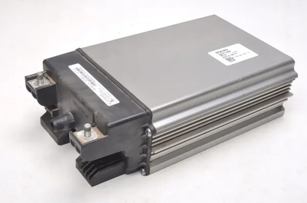 Batterie Volvo OEM 32371368 - 8Ah Occasion image 2