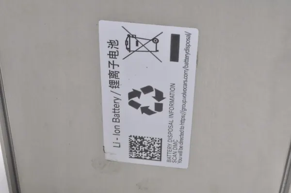 Batterie Volvo OEM 32371368 - 8Ah Occasion image 4