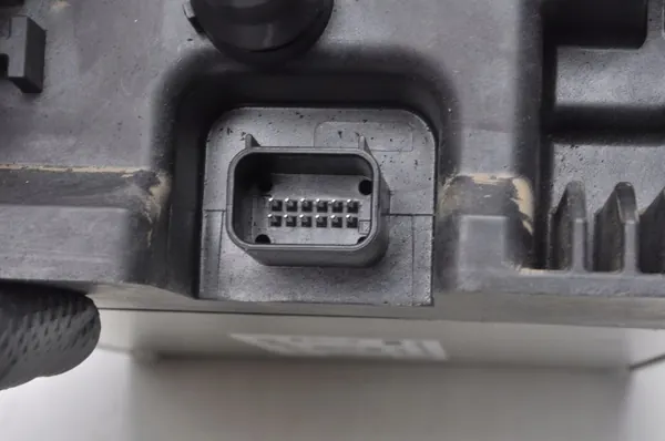 Batterie Volvo OEM 32371368 - 8Ah Occasion image 6