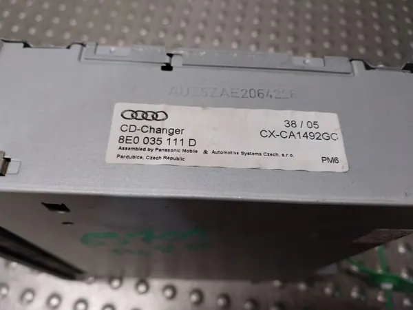 Lecteur CD OEM 8E0035111D pour Audi A4/A3/TT image 5