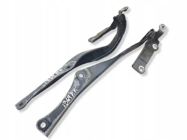 Toyota GT86 Motorkapscharnieren OEM AMD234240 - Gebruikt image 3