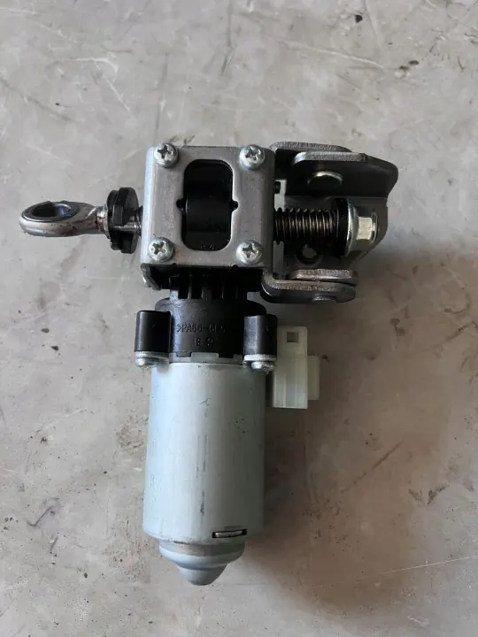 Motor de asiento OEM 88683-C1000 para Kia Optima IV 15-20 image 2