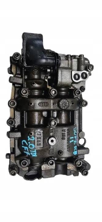 Pompe à huile OEM 03L103537 pour Skoda Superb II 2.0 TDI image 2