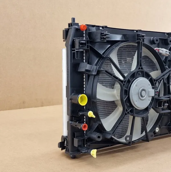 Ventilador de Radiador Toyota C-HR Corolla Prius Hybrid image 3