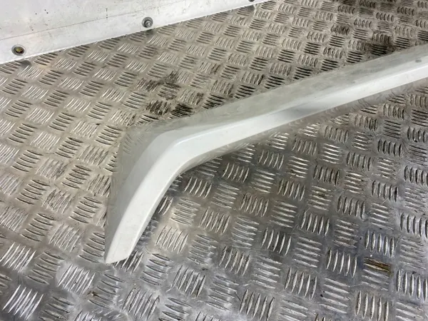 Subaru Forester SJ Spoiler OEM 96031SG000 - Begagnad image 8