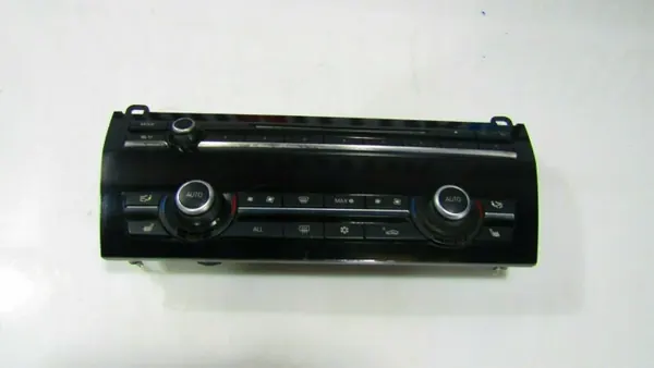 Painel ar condicionado BMW OEM 9241226 - Usado image 3