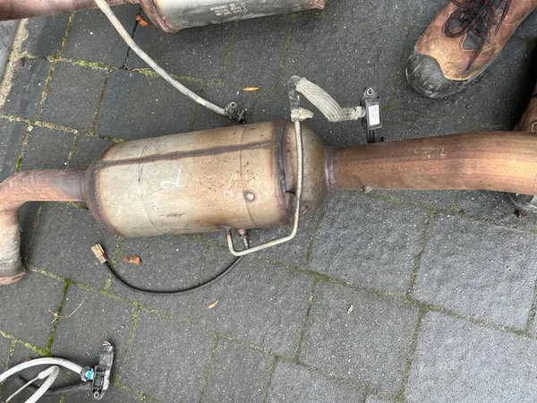 DPF FAP TRAFIC VIVARO PRIMASTAR 06-14 image 4