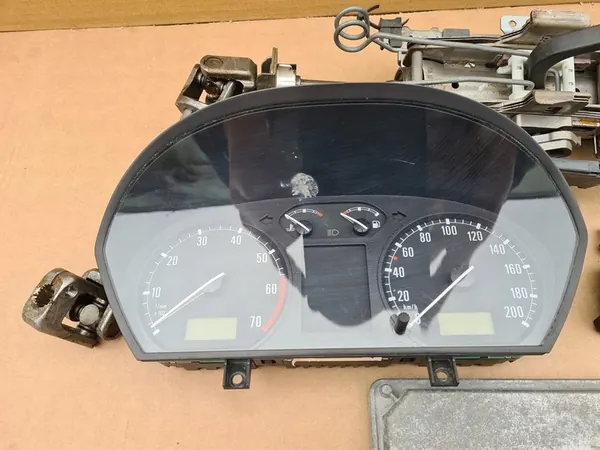 Moottorin ohjausyksikkö Siemens 047906033C image 5