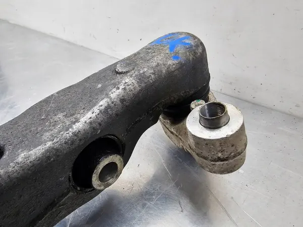 VOLVO XC60 II 2017+ Braccio Sospensione Anteriore Sinistro 31658893 image 4