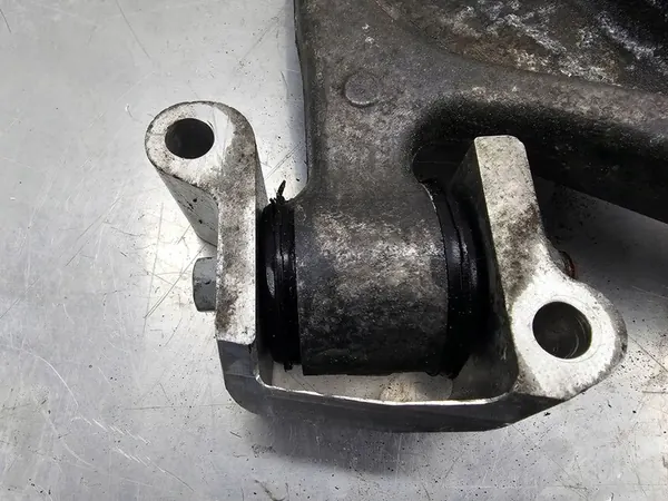 VOLVO XC60 II 2017+ Braccio Sospensione Anteriore Sinistro 31658893 image 7