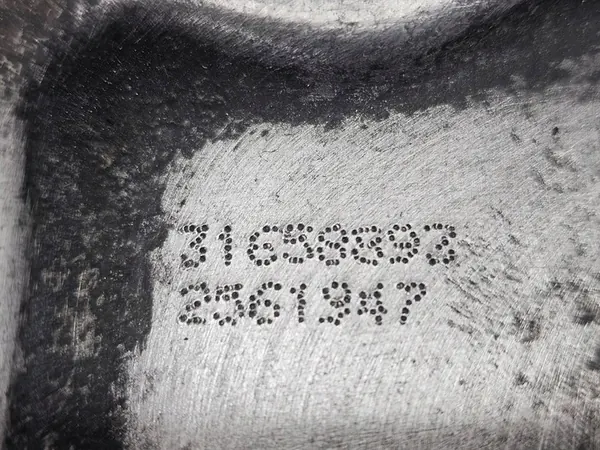 VOLVO XC60 II 2017+ Braccio Sospensione Anteriore Sinistro 31658893 image 9