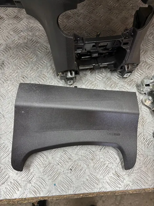 Panneau console airbag OEM CLI22933 pour Ford Fiesta MK7 image 8