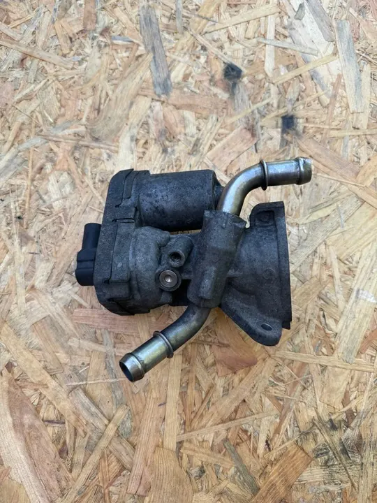 Válvula EGR Ford Transit MK7 06-13 2.4 TDCI OEM 724809690 image 2