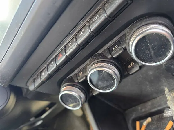 Système A/C complet Renault Dacia Duster 2017 GHM9350 image 1