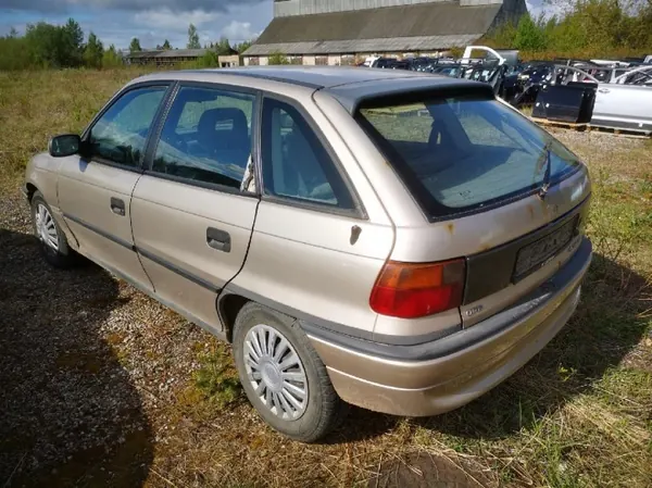Öljypumppu OEM 2619322 Opel Astra 1997 1.7L image 8