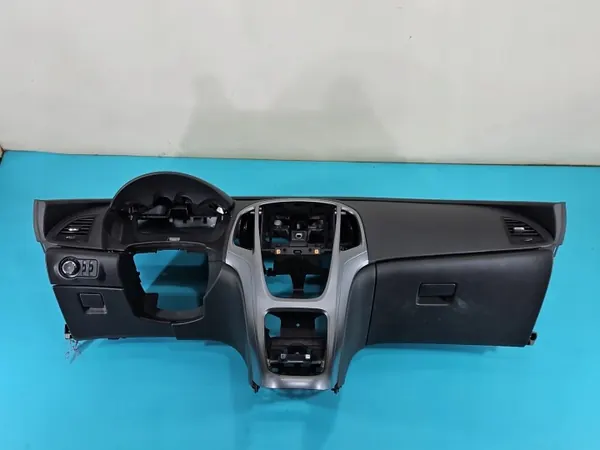 Painel OEM IMPRK1477256 para Opel Astra IV J EU image 2