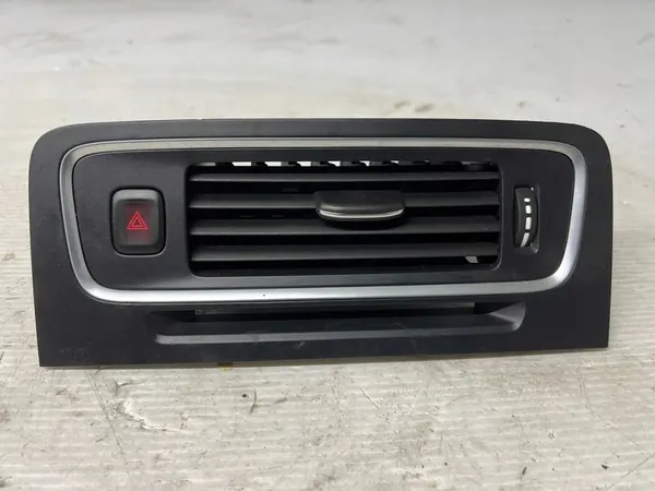 VOLVO XC60 I LIFT 13-17 Grade de Ventilação Interruptor 1302138 image 2