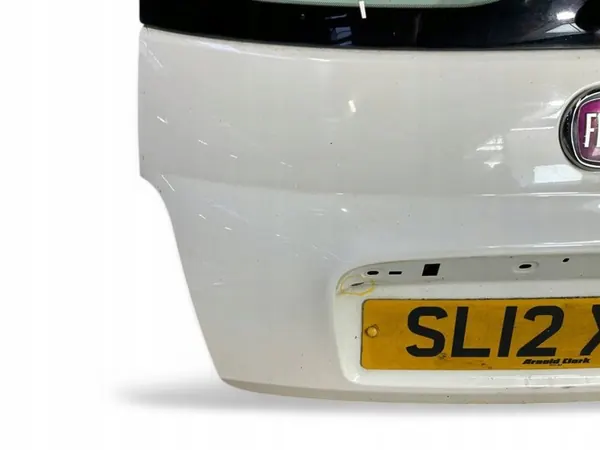 Fiat 500 2012 Takaluukku OEM 52056197 image 5