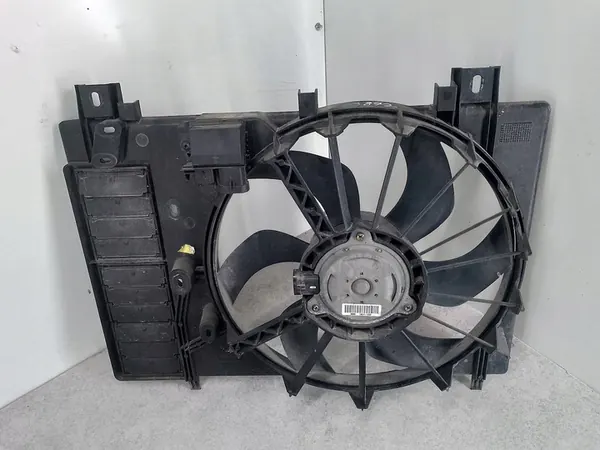 Kylarrubrik Peugeot 508 I SW 3000257C 2.0 HDI image 5