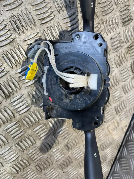 Gecombineerde schakelaar Citroen Berlingo II 98062256XT image 3