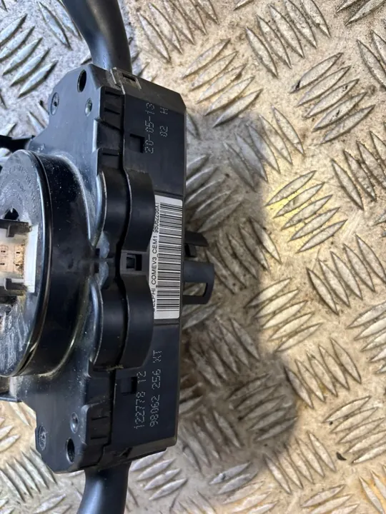 Gecombineerde schakelaar Citroen Berlingo II 98062256XT image 6