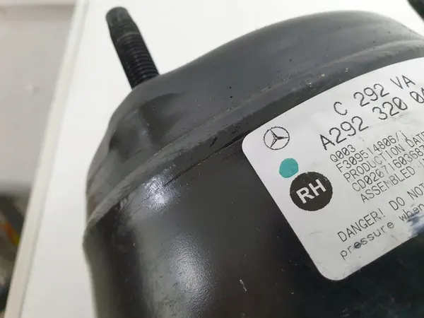 MERCEDES C292 Stötdämpare A2923202900 A2923203000 image 3