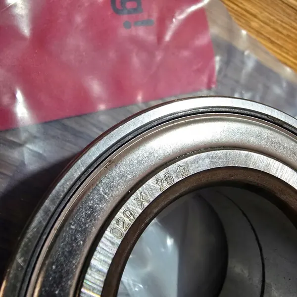 SKF 82383620 Rolamento Roda Dianteiro Usado image 4