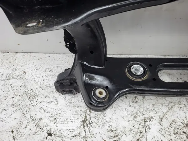 SANKI TRAWERS bakvagnsbalk för Mercedes E-klass W212 image 10
