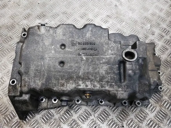 Saab oliepan OEM 24452604 13105597 voor 9-3 II 2.2 TiD image 2