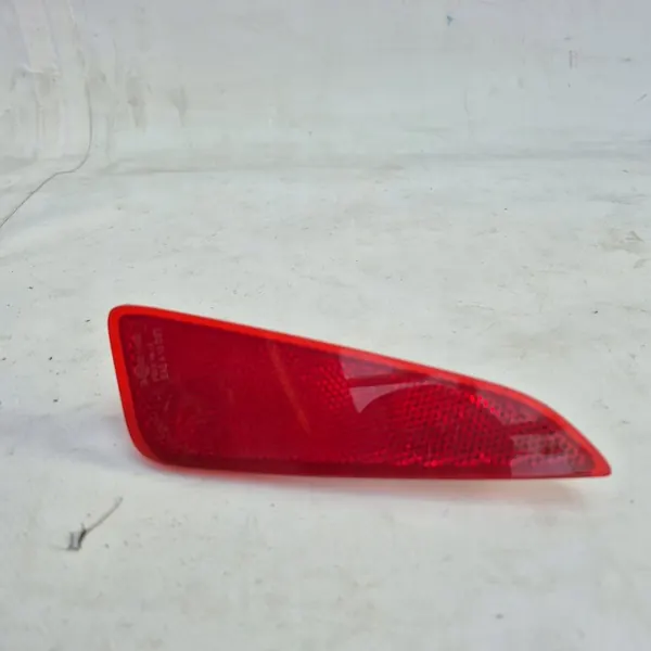 Refletor para-choques traseiro esquerdo OEM 81920-F4010 Toyota image 2