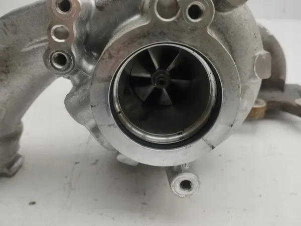 Turbo OEM 05E145701K VW Touran 2019 bensiini image 9