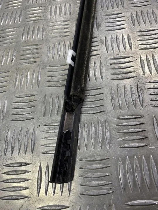 Kia OE FOB26341 Achterruitlijst - Gebruikt image 6