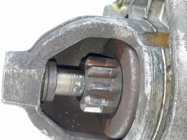 Starter 55204116 1.3 CDTI Opel Agila I (2000-2007) image 3