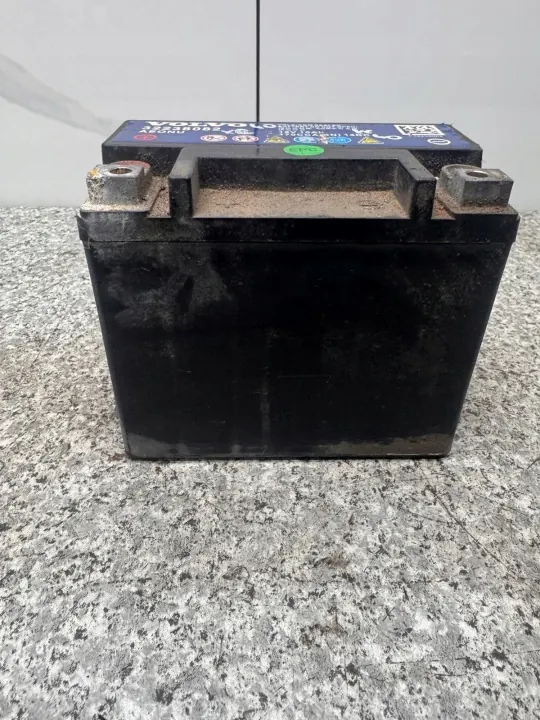 Volvo 32238082 extra batteri 10Ah för XC40 2017-2024 image 3