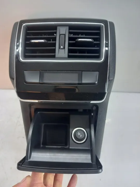 Cenicero trasero OEM 3V0863284 para Skoda Superb III image 3