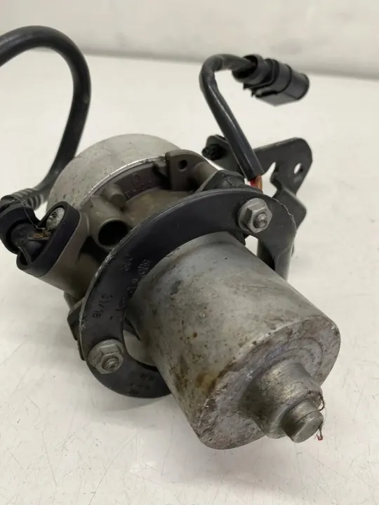 Bomba de vacío OEM 5Q0612181 para Audi Q3 1.5L Gasolina image 3