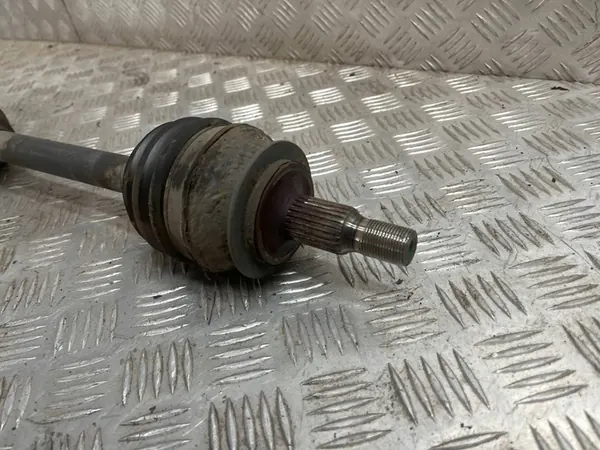 Eixo de transmissão curto esquerdo dianteiro automático CVT W169 W245 OEM image 3