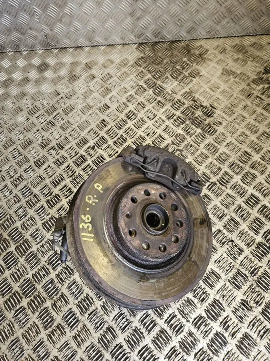 Volkswagen PASSAT B6 2007 Mozzo ruota anteriore destro image 2